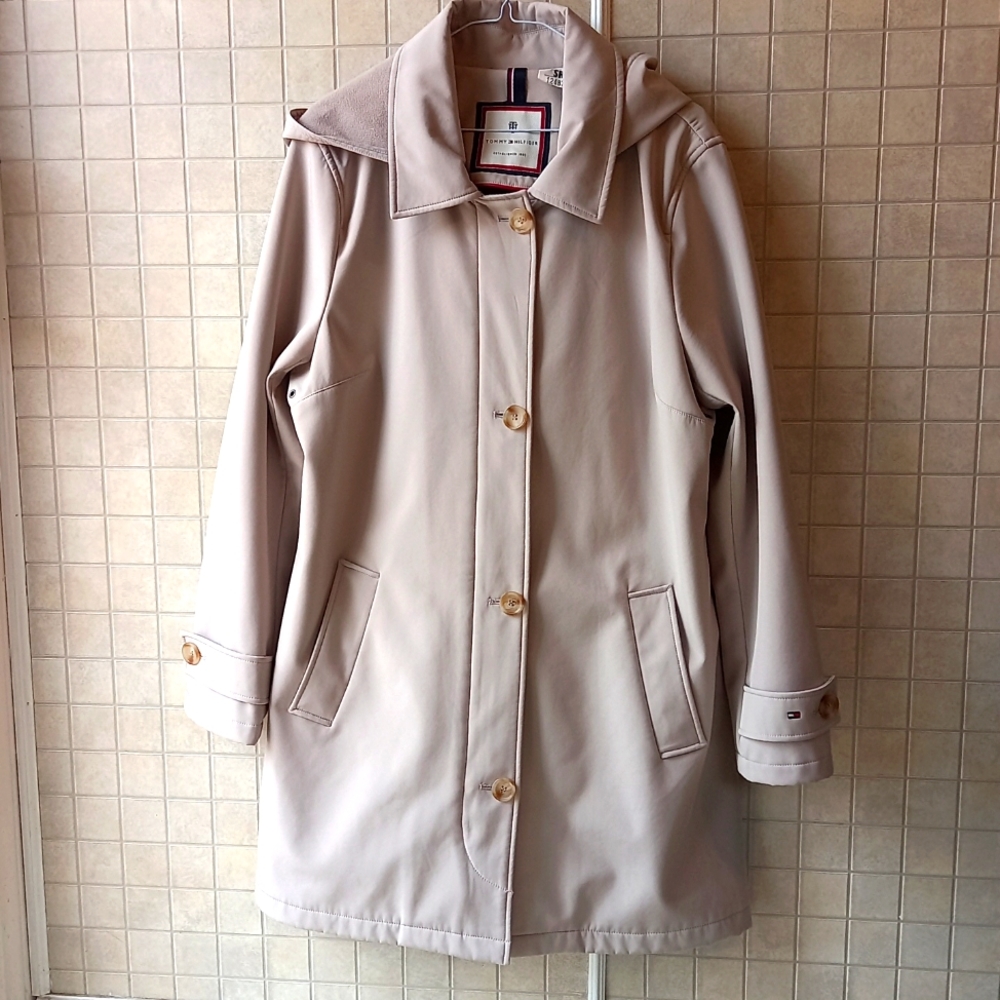 💕Host Pick💕 Tommy Hilfiger lined spring/fall jacket